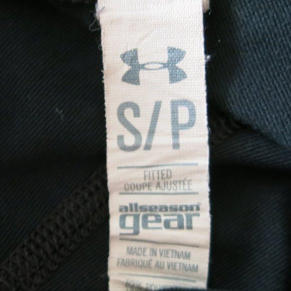 Under Armour All Season Gear Fitted Athletic Black Cropped Pants - Size Small - Picture 5 of 5
